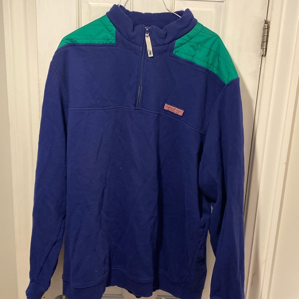 Vineyard Vines Men’s 1/4 Zip Sweatshirt. 100% Cotton. Size XXL